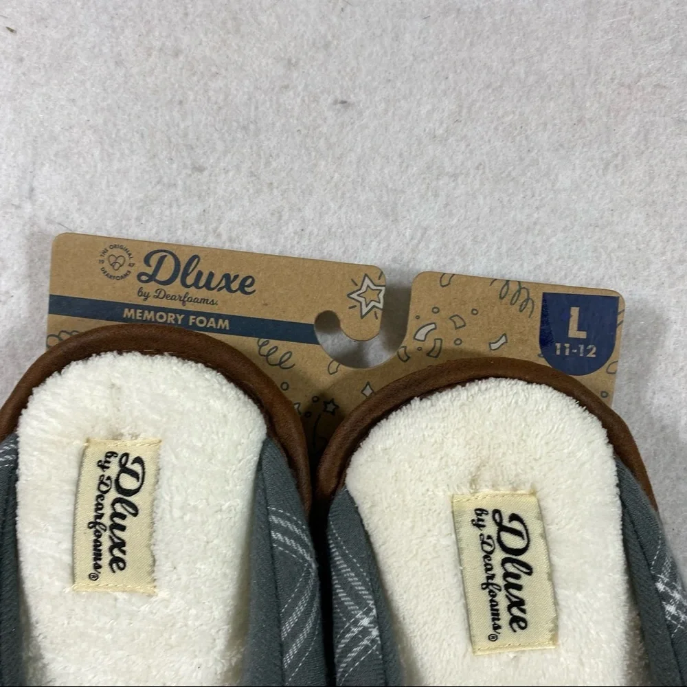 DLuxe Memory Foam Slippers Slip Ons Size Large Breathable Machine Washable Shoes